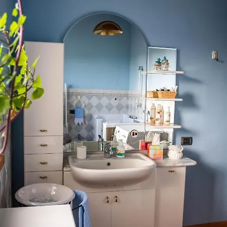 Bed and Breakfast Antiche Vie 4*