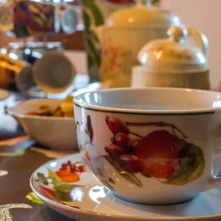 Antiche Vie Bed & Breakfast