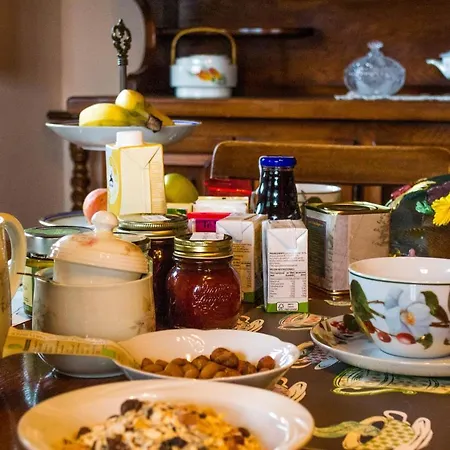 Bed & Breakfast Antiche Vie 4*