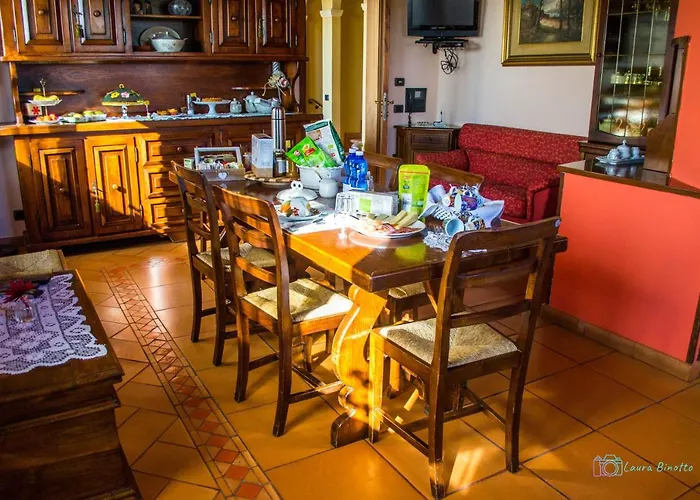 Antiche Vie Alojamento de Acomodação e Pequeno-almoço Serramazzoni