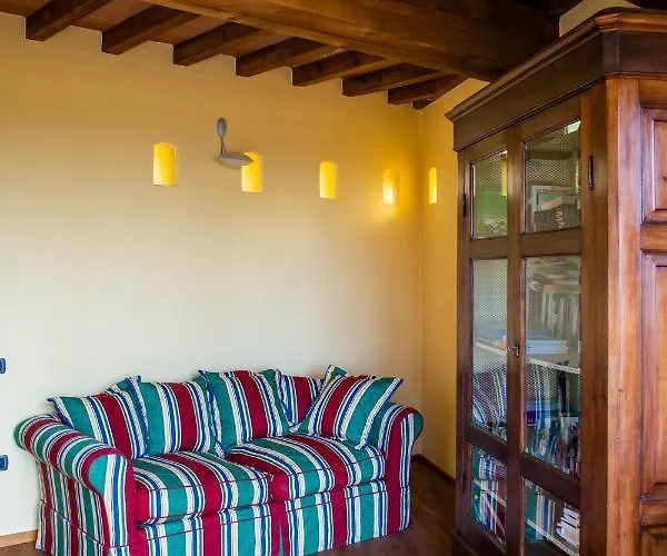 Antiche Vie Bed and Breakfast