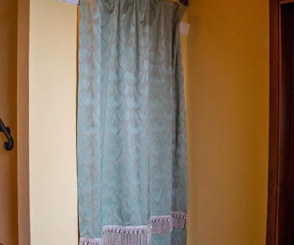 Bed & Breakfast Antiche Vie Serramazzoni